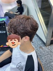 -藤野造型专业烫染接发