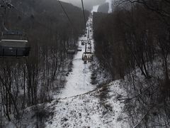 -亚布力新体委滑雪场