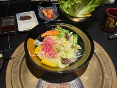 -山川小町·极番烧肉(新地假日广场店)