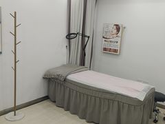 -万达广场(南昌红谷滩店)