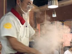 -利昂法式铁板主题餐厅(新奥购物中心店)