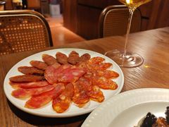 -肆海小川菜酒馆Wine Bistro (青年路店)