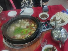 -花苑美食横琴生蚝火锅(拱北粤华路店)