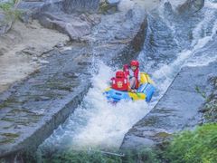 -虎啸峡漂流
