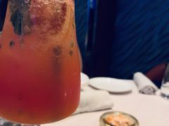 -迪拜帆船酒店海底餐厅