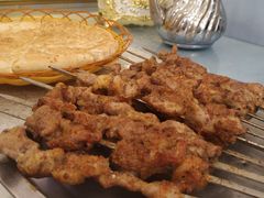 -马尔龙新疆饭店·清真(瑞景店)