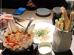 -穹六人间 people 6(岳阳路店)