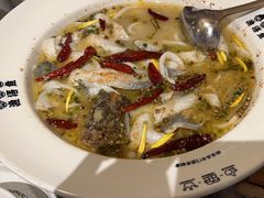 -渔语鱼新川菜Bistro(万象天地店)