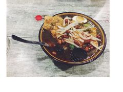 -韦记螺蛳粉(NO2店)