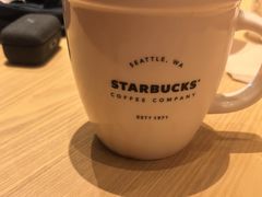 -星巴克臻选(青岛金狮广场店)