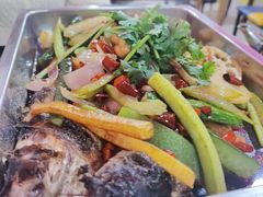 -大湾金牌万州烤鱼(沙河店)