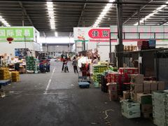 -上海龙吴水胜海发市场