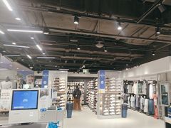 -迪卡侬(环球港店)