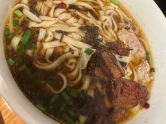 -矮子粉店1985·长沙米粉(湘春路店)
