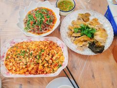 -洪霞餐馆