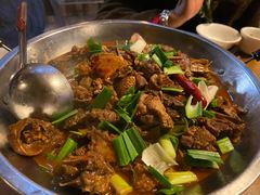 -临江餐馆二楼美食部落