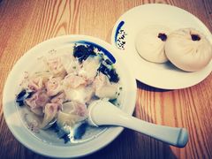 鲜肉包-许鲜包子铺