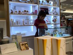 2F&nbsp;HACCI-阪急百货店(梅田总店)