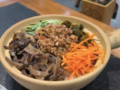 -阿山卓·野生菌火锅·纳西火塘烤肉