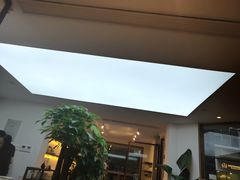 -Line 咖啡(石厦花园店)