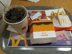 -麦当劳(湖滨路店)