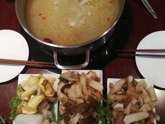 -野菌皇海景野生菌火锅(滨海大道店)