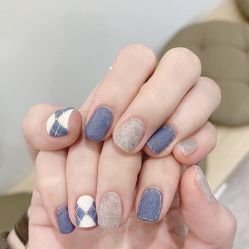 -Pink You美甲洗眉纹绣定制中心