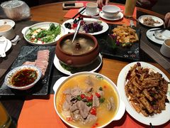 -官房大酒店-玉龙旋宫观景餐厅