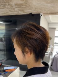 -宫铭烫发染发接发店