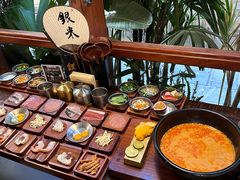 -银米·云南传统过桥米线(双廊黑金冠店)