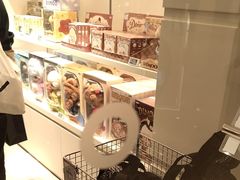 -泡泡玛特POPMART(上海环球港店)