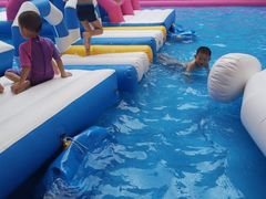 -小海豚国际游泳培训中心(松江九亭店)