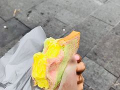 -詹爷爷乌节路街头冰淇淋