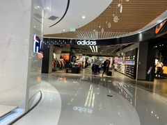 -丽达购物中心(崂山店)