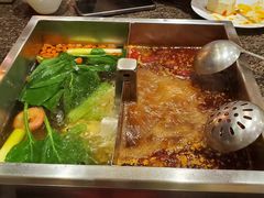 -皇城老妈·大连海鲜火锅(港湾店)