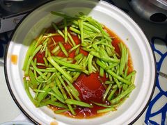 葱油芦蒿-卢大鲜鱼头捞饭(美利广场店)