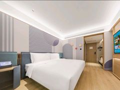 -桔子酒店(深圳清湖地铁站店)
