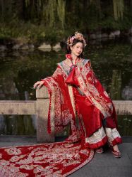 -花田映像婚纱摄影(龙岗店)