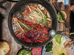 -周小明火锅(黑金冠社区店)