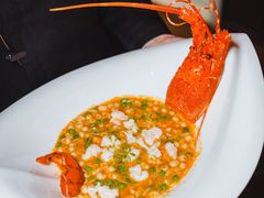 波龙-新光酒家·河豚·海鲜·蟹料理(浦东店)