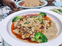 -江城小馆陕南妈妈菜·全球旅行餐厅(钟楼店)