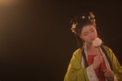 -汉仪华裳汉服馆(打浦桥店)