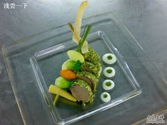 -江门逸豪酒店