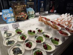 -雍容荟帝王蟹活龙虾展台自助(IFS黑金店)