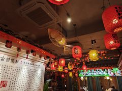 -头上红煨盐鸡·非遗院子餐厅