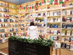 -猫的天空之城概念书店(印象城购物中心店)