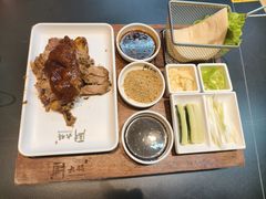 -厨大将烤肘子(镇江北路店)