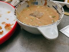 -毛辣果·贵州红酸汤牛肉火锅(西单店)