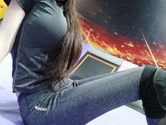 -嘿哟动霸CHUA·新潮玩运动娱乐中心·蹦床滑冰团建乐园