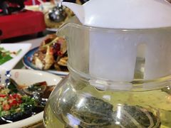 -墨脱石锅椰子鸡•香草鸭•东山羊(大东海店)